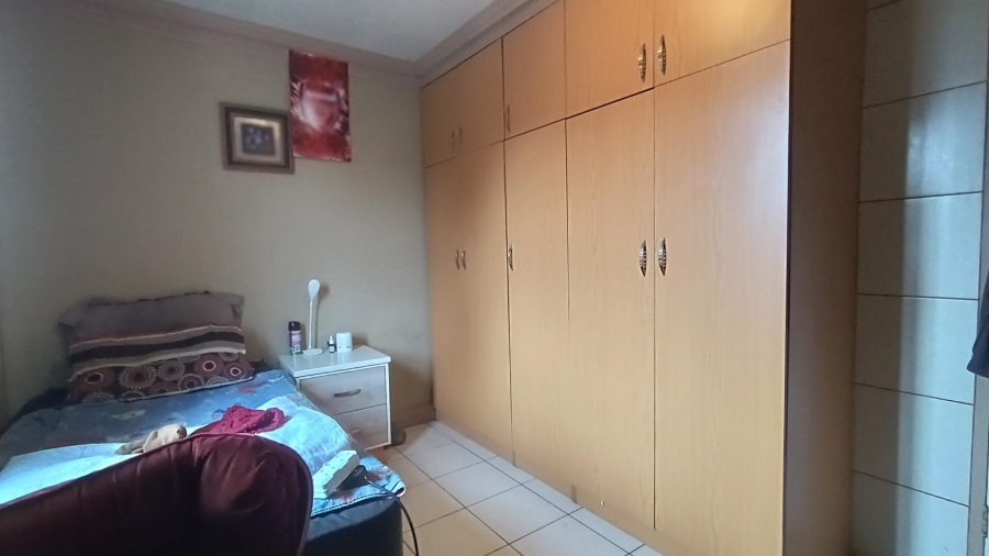 5 Bedroom Property for Sale in Yorkshire Estate Western Cape